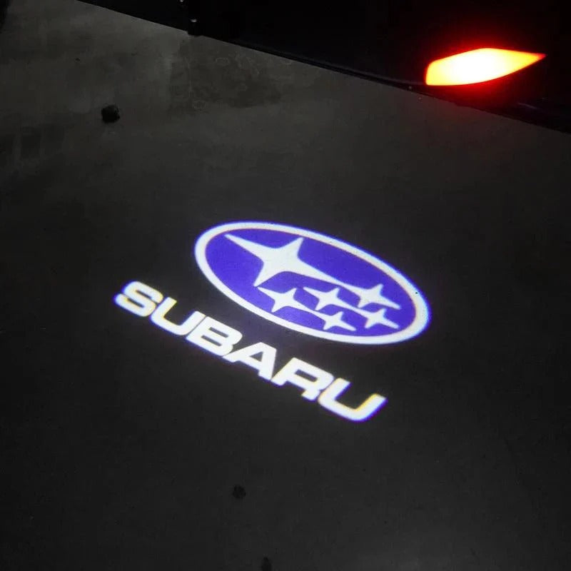 Auto logoprojektor – Lys upp ditt insteg med en snygg logotyp