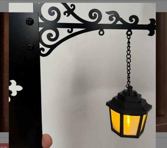 Lysande Bokstöd med Retro Gatlykta i Miniatyr