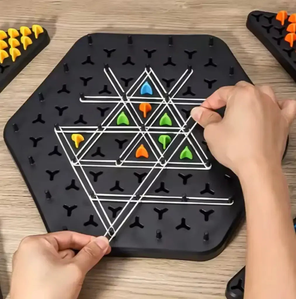 Triangeljakt – Träna din logik och geometri genom lek